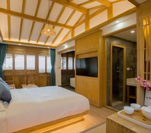 Jianshe Inn