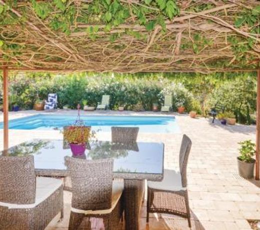 Awesome home in Fayence with WiFi, Private swimming pool and Outdoor swimming pool