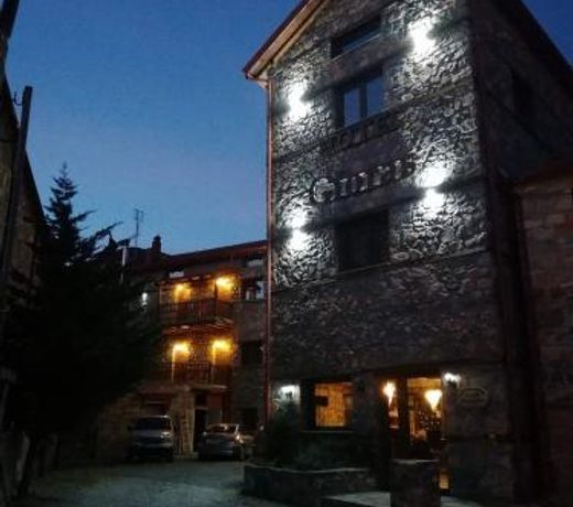 Gioras Hotel