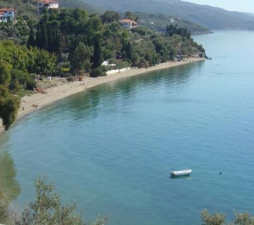 BEACHFRONT HOME FOR 4, KALIFTERI BEACH, AFISSOS