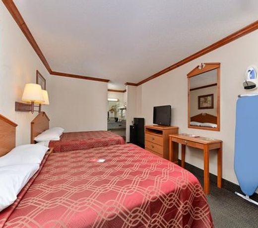 Econo Lodge San Bernardino I-215
