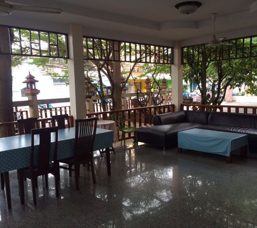 Marina House