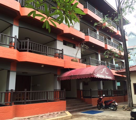 Marina House