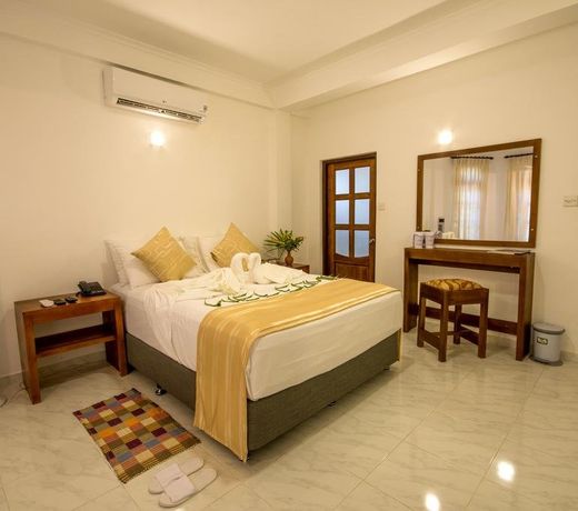 Niru Residence