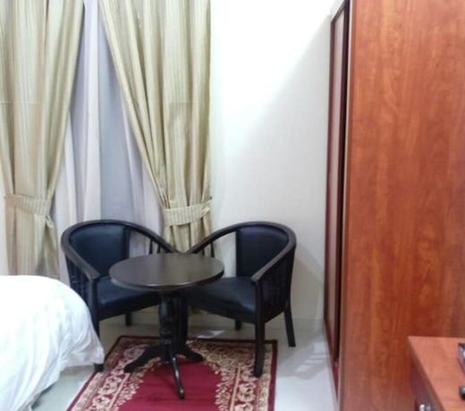 Nice Suites & Hotels