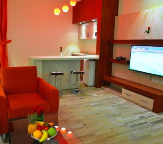 Thwary Hotel Suites