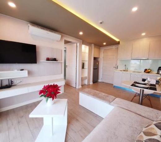 Seven Seas Condo by Dmitrii
