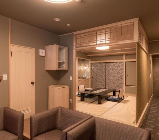Atami Onsen Sakuraya Ryokan