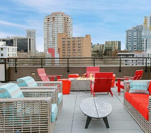 Seattle Center Luxury Suites by NSpire