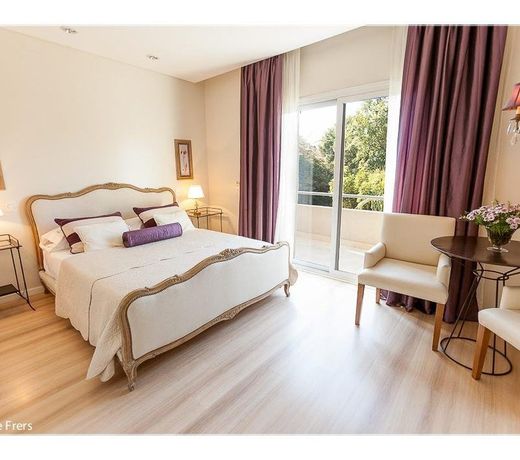 Villa Isidro Hotel Boutique & Spa