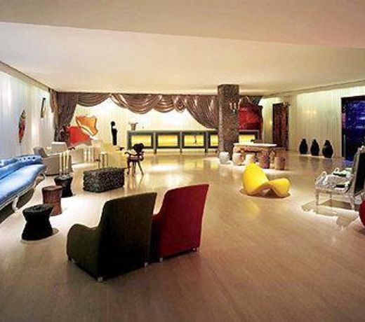 Sanderson London