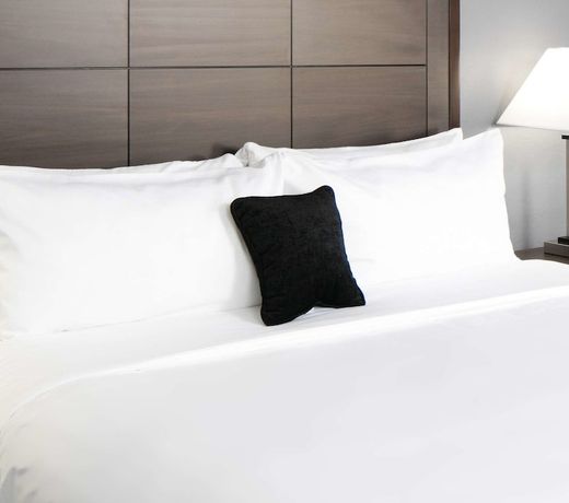 Red Lion Inn and Suites Everett