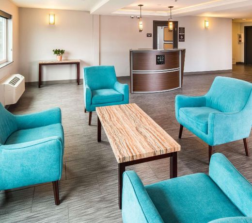 Red Lion Inn and Suites Everett