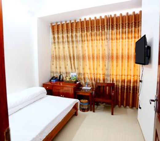 Anh Tu Hotel