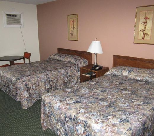 Fort Nelson Hotel