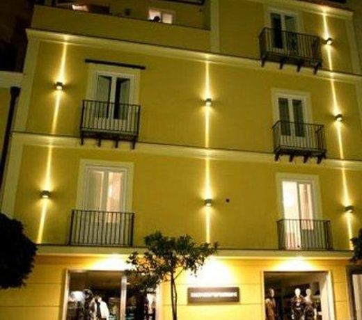 Palazzo Tritone & Abagnale