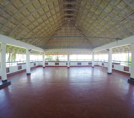Sapphire Club Cherai Beach Villa