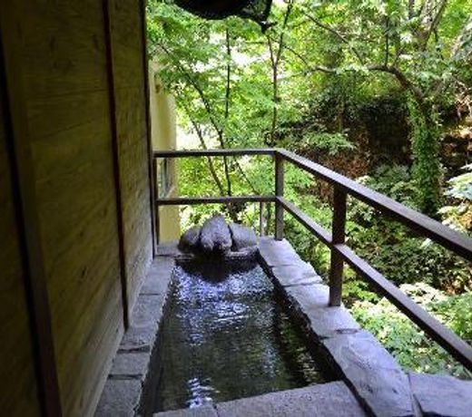 Shin-Matsuba Ryokan
