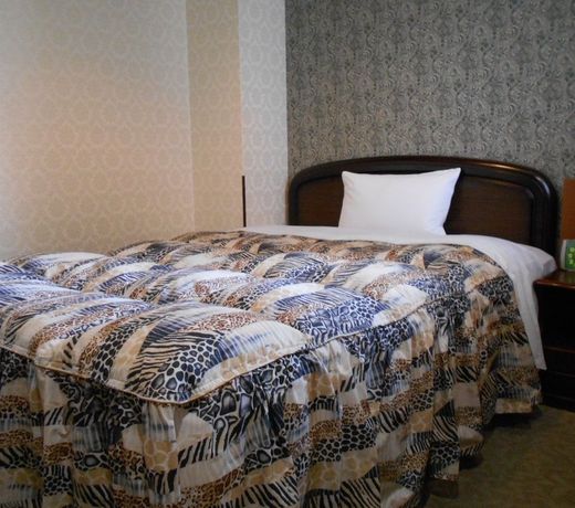 OYO Kawaguchi Station Hotel