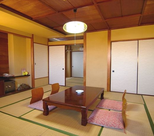 Ito Onsen Otonashi no Moiri Ryokufuen