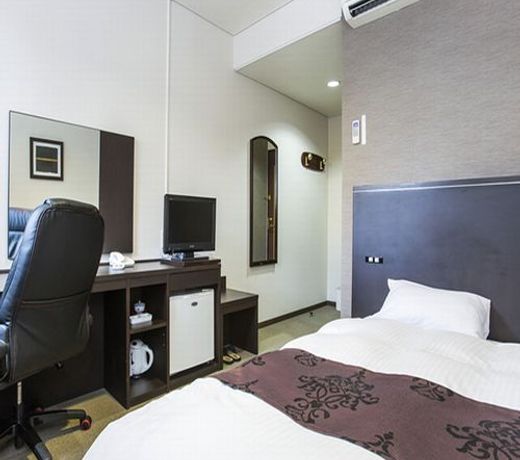 Business Hotel Shirasagi