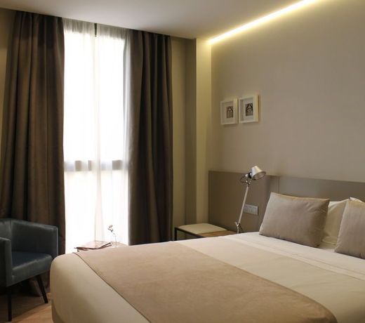 Hotel Well and Come