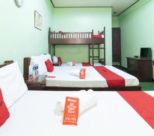 RedDoorz @ Tierra De Oro Resort