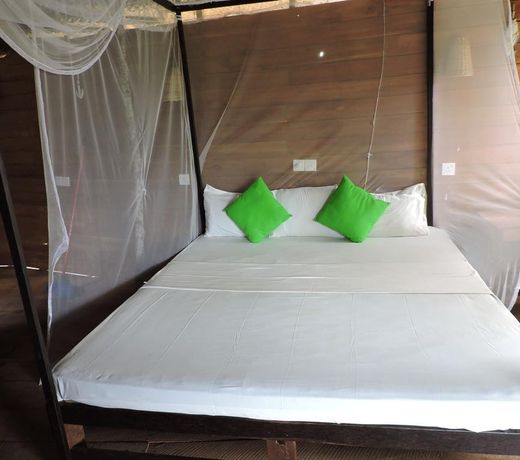 Cinnabar Resort