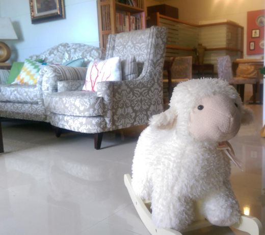 Four Seasons Homestay