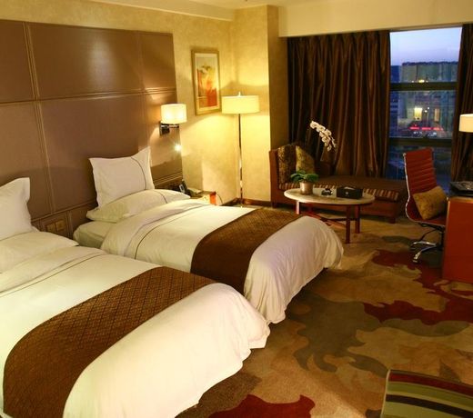 Yiya Sunshine Platinum Hotel
