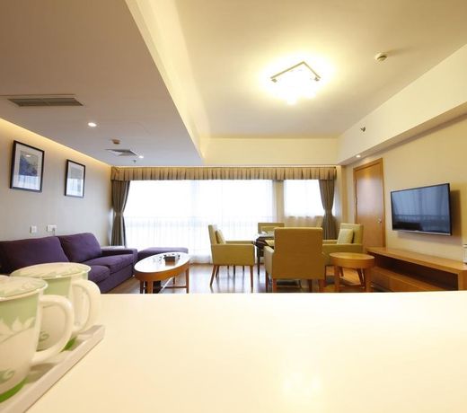 Yifan Hotel