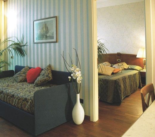 Novecento Suite Hotel