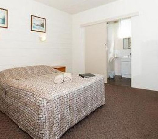 Monto Colonial Motor Inn