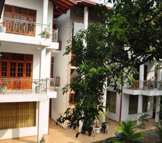 Papaa Palace