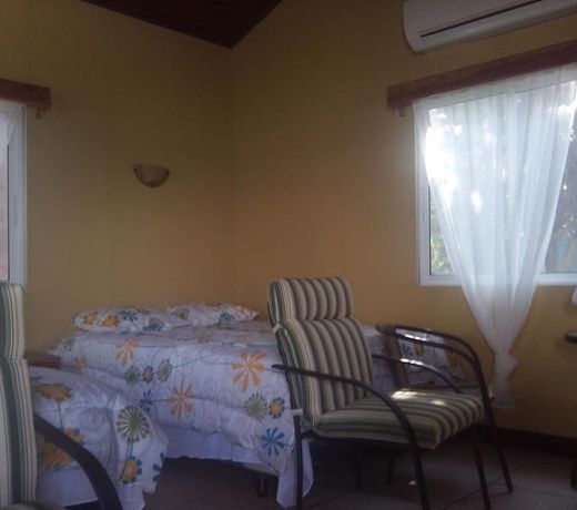 Hotel Santa Barbara Tikal