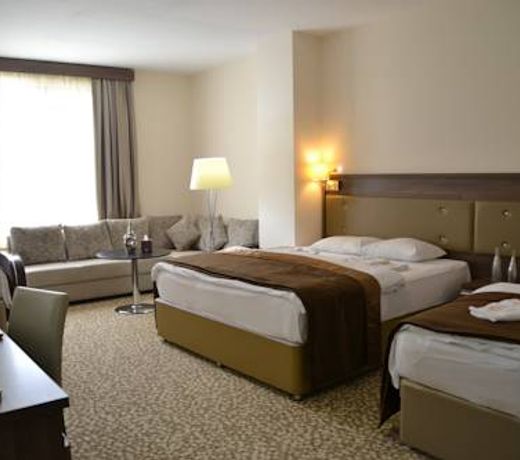 Banoj Hotel
