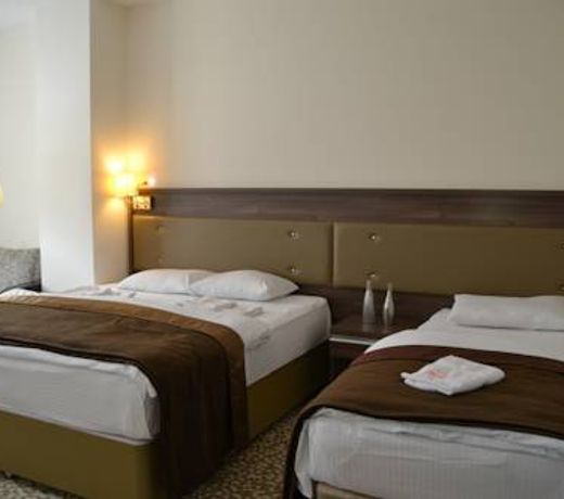 Banoj Hotel