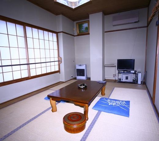 Yuzawa Ski House