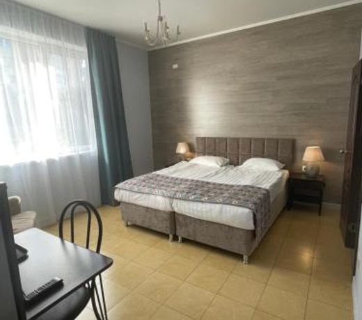 Razin Hotel