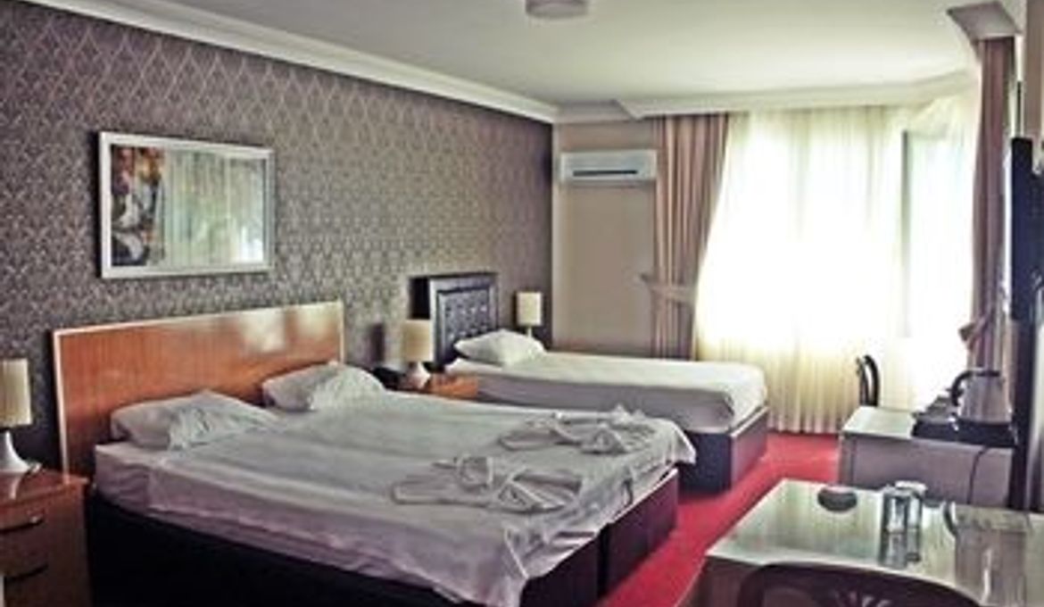 Oz Cinar Hotel