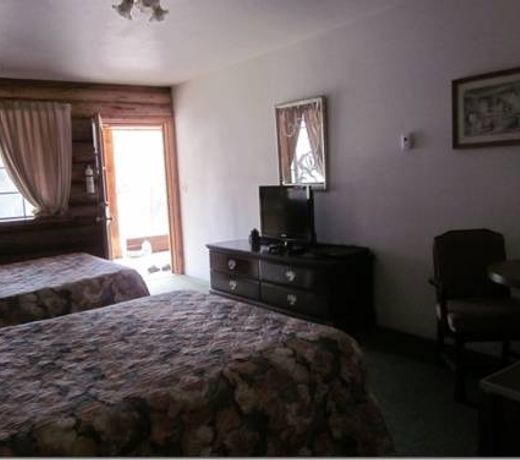 Bear Creek Cabins