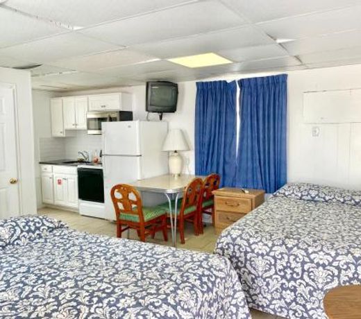White Caps Motel