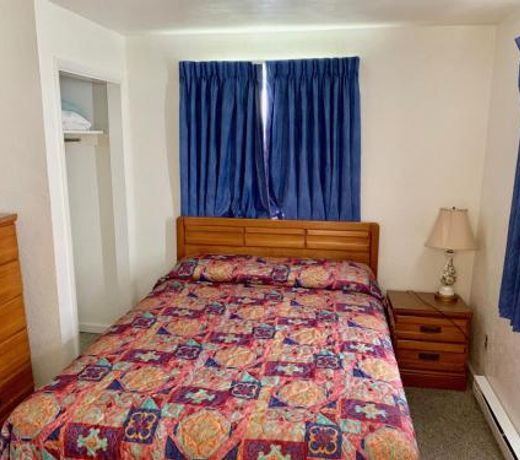 White Caps Motel