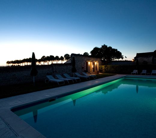 Chateau de Marcay Hotel