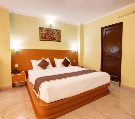 Hotel Jaisingh Palace