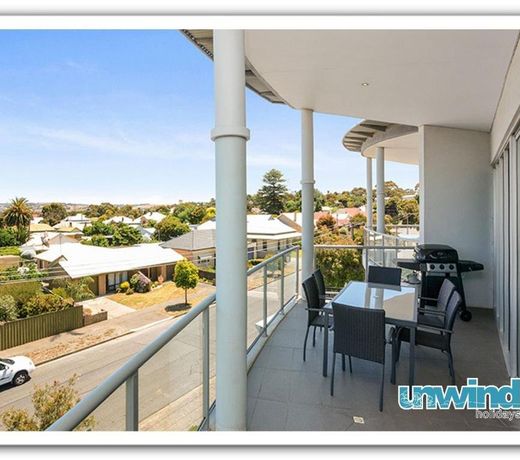 Gallery Resort Apartments