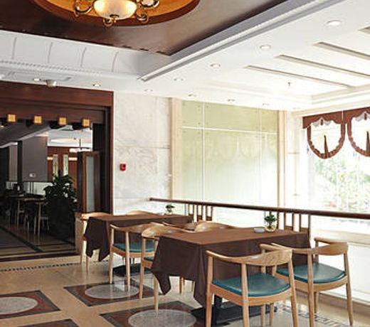 Maotai Yingbin Hotel (Haikou East High-speed Railway Station)