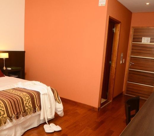 BOUTIQUE ROBLE BLANCO