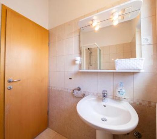 Apartments Leonarda