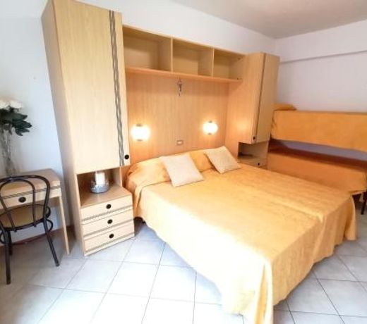 Hotel Cevoli